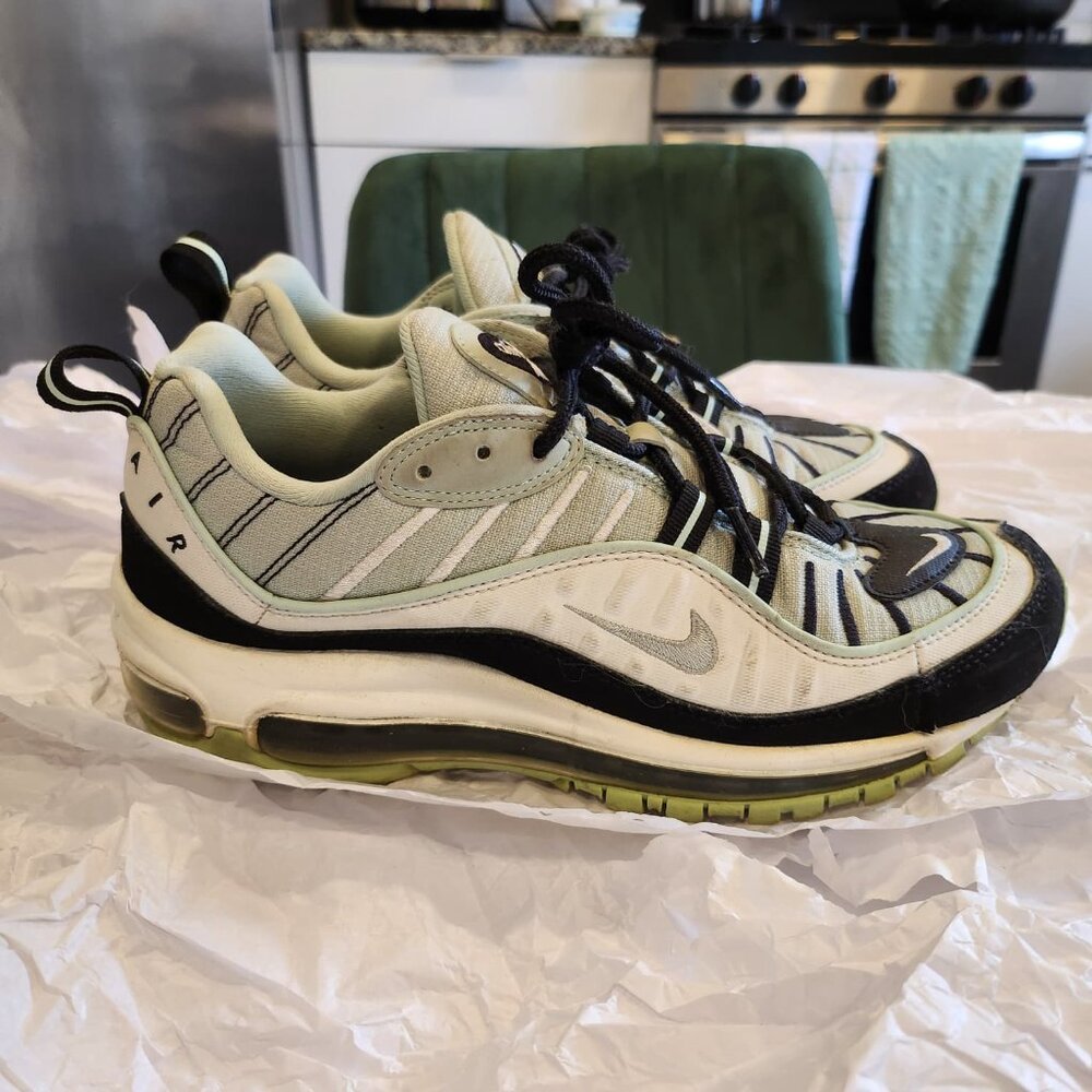 Nike Women’s Air Max 98 Pistachio Frost – Size 8 No Box - Minor Gap